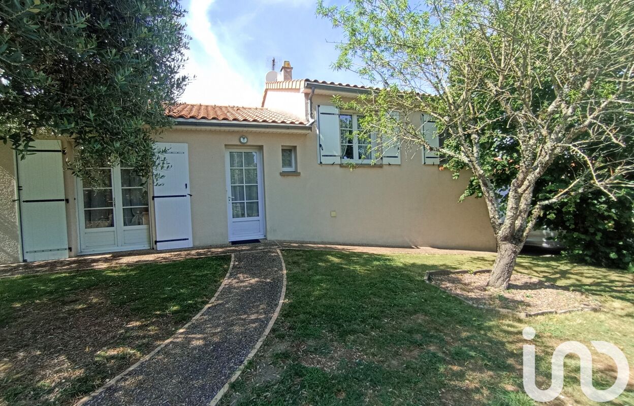 maison 6 pièces 140 m2 à vendre à Pompaire (79200)