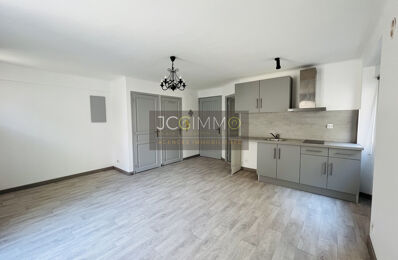 location appartement 590 € CC /mois à proximité de Sainte-Anastasie-sur-Issole (83136)