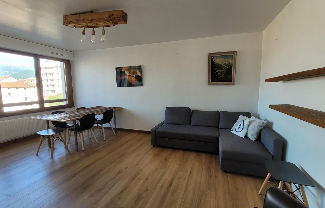 appartement 2 pièces 43 m2 à vendre à Annecy (74000)