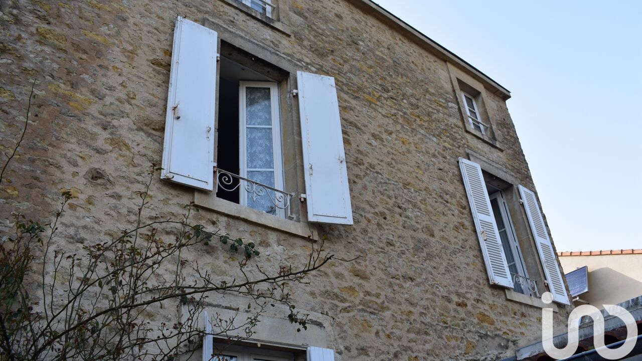 maison 7 pièces 164 m2 à vendre à Chantonnay (85110)