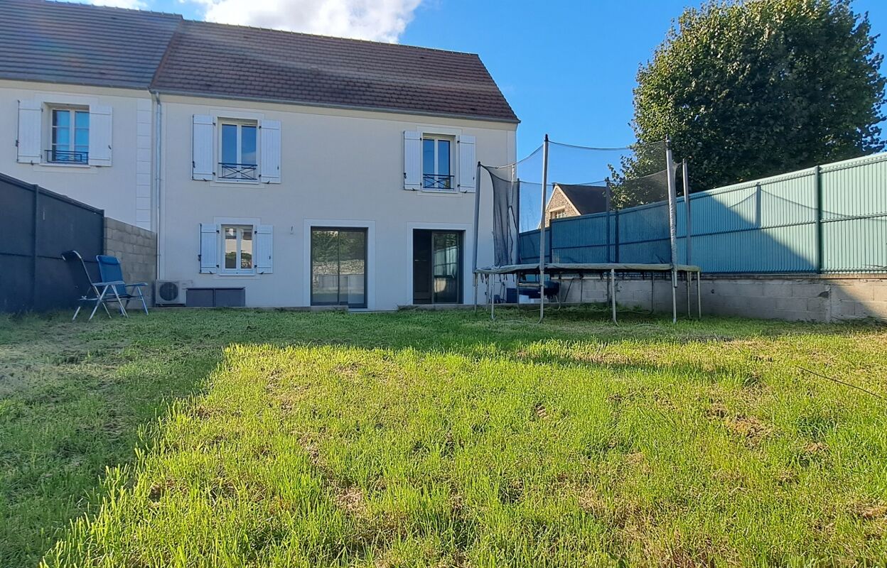 maison 6 pièces 125 m2 à vendre à Courdimanche (95800)