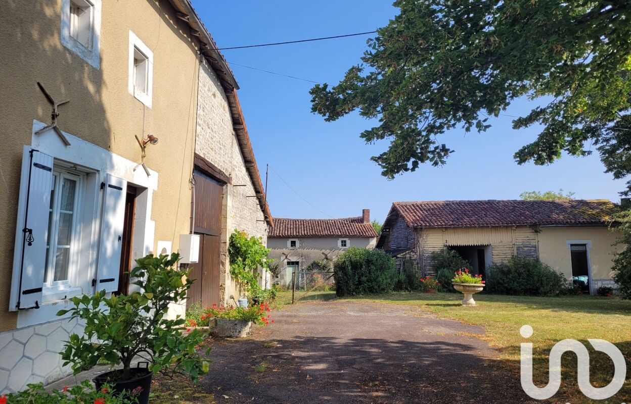 maison 2 pièces 53 m2 à vendre à Le Bouchage (16350)