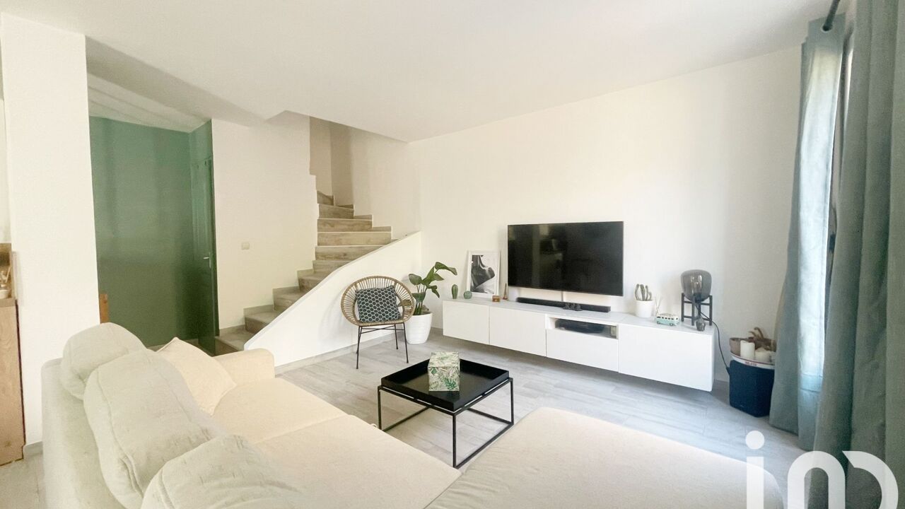 appartement 3 pièces 96 m2 à vendre à Solliès-Pont (83210)