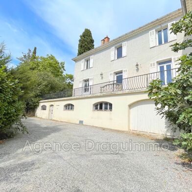 Maison 7 pièces 449000 €