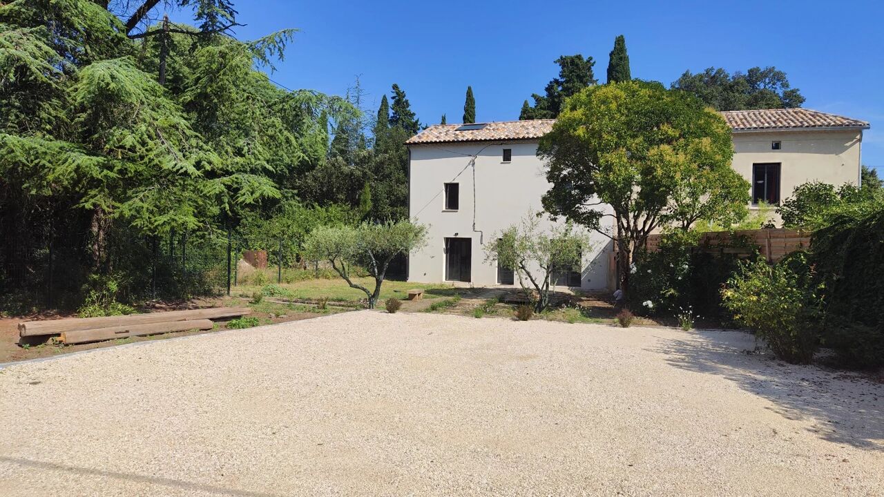 maison 6 pièces  m2 à louer à Uzès (30700)