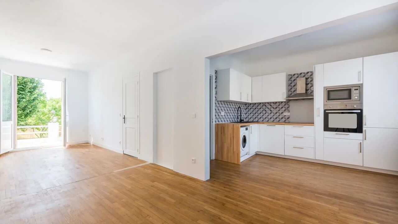 maison 5 pièces 110 m2 à vendre à Rueil-Malmaison (92500)