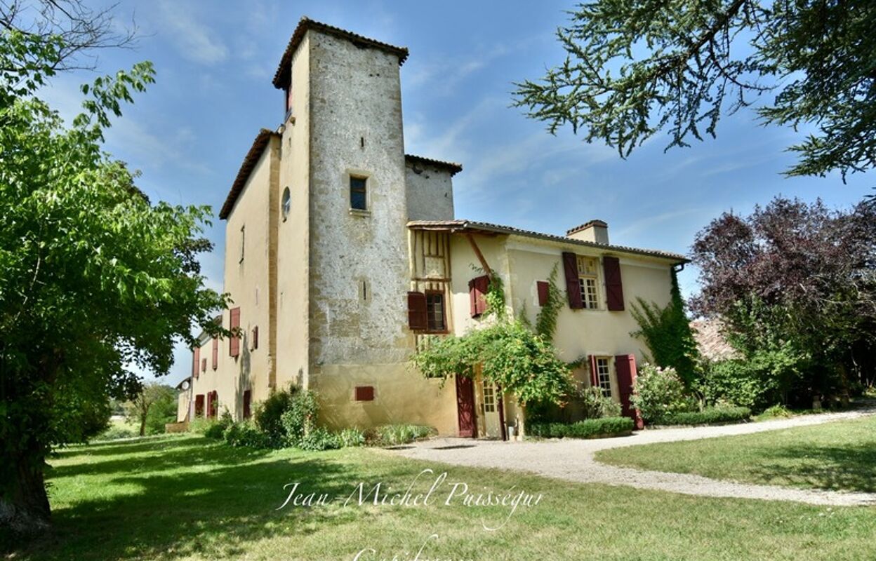 maison 12 pièces 640 m2 à vendre à Aurignac (31420)