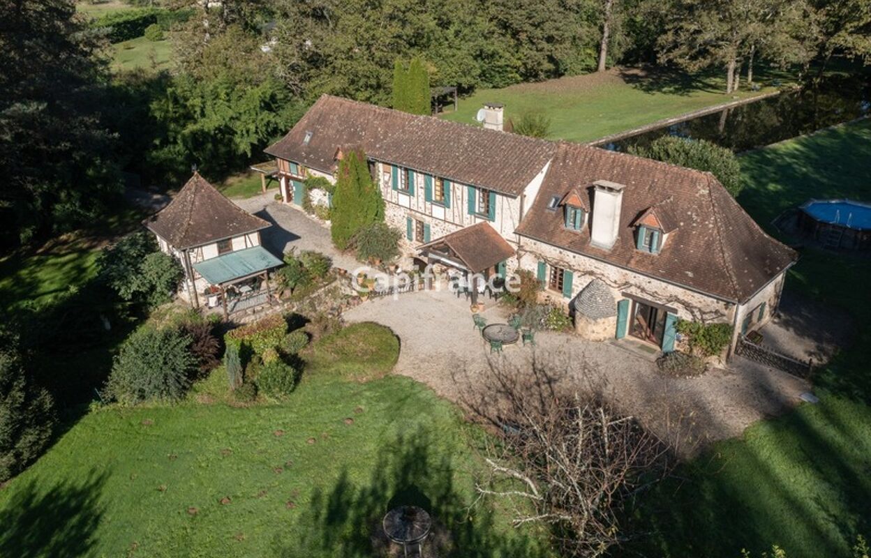 maison 12 pièces 280 m2 à vendre à Beaulieu-sur-Dordogne (19120)