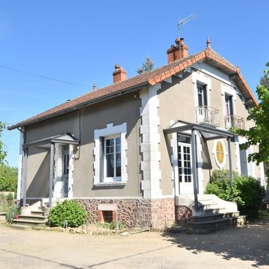 Maison 7 pièces 145 m²