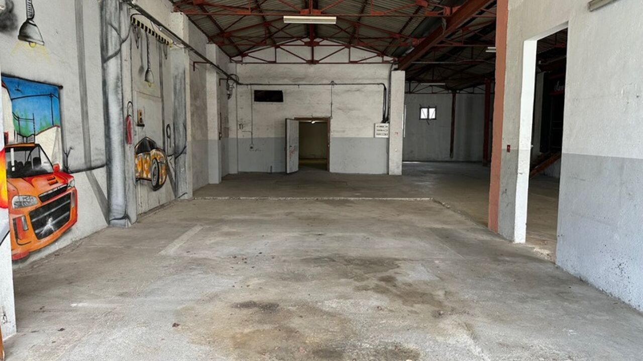 bureau 10 pièces 880 m2 à vendre à Séméac (65600)