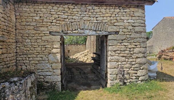 Villa / Maison 1 pièces  à vendre Bernay-Saint-Martin 17330