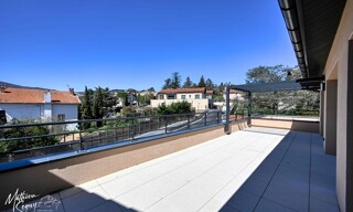 Appartement 5 Pièces 110 m² à vendre à Vaugneray (69670)