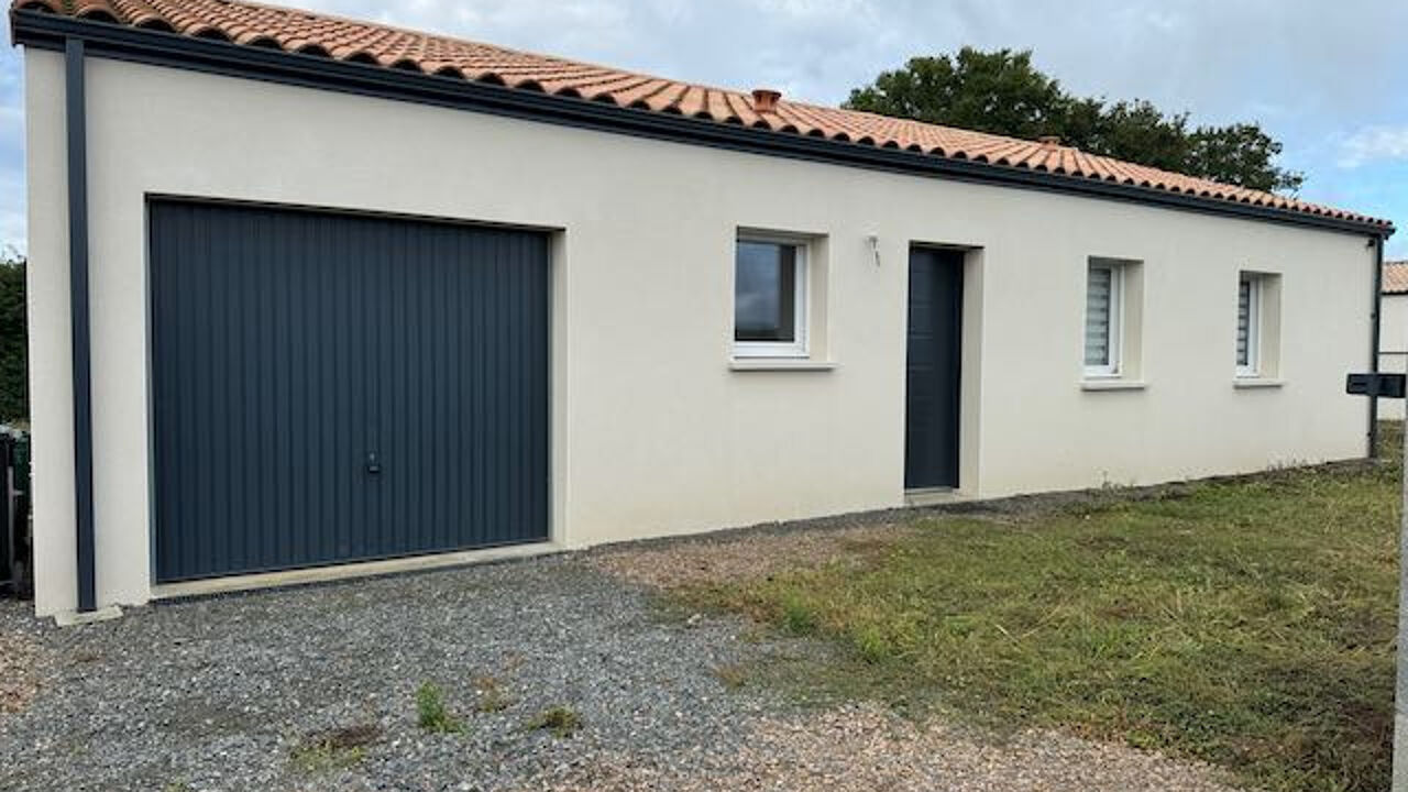 maison 4 pièces 93 m2 à vendre à Sainte-Hermine (85210)