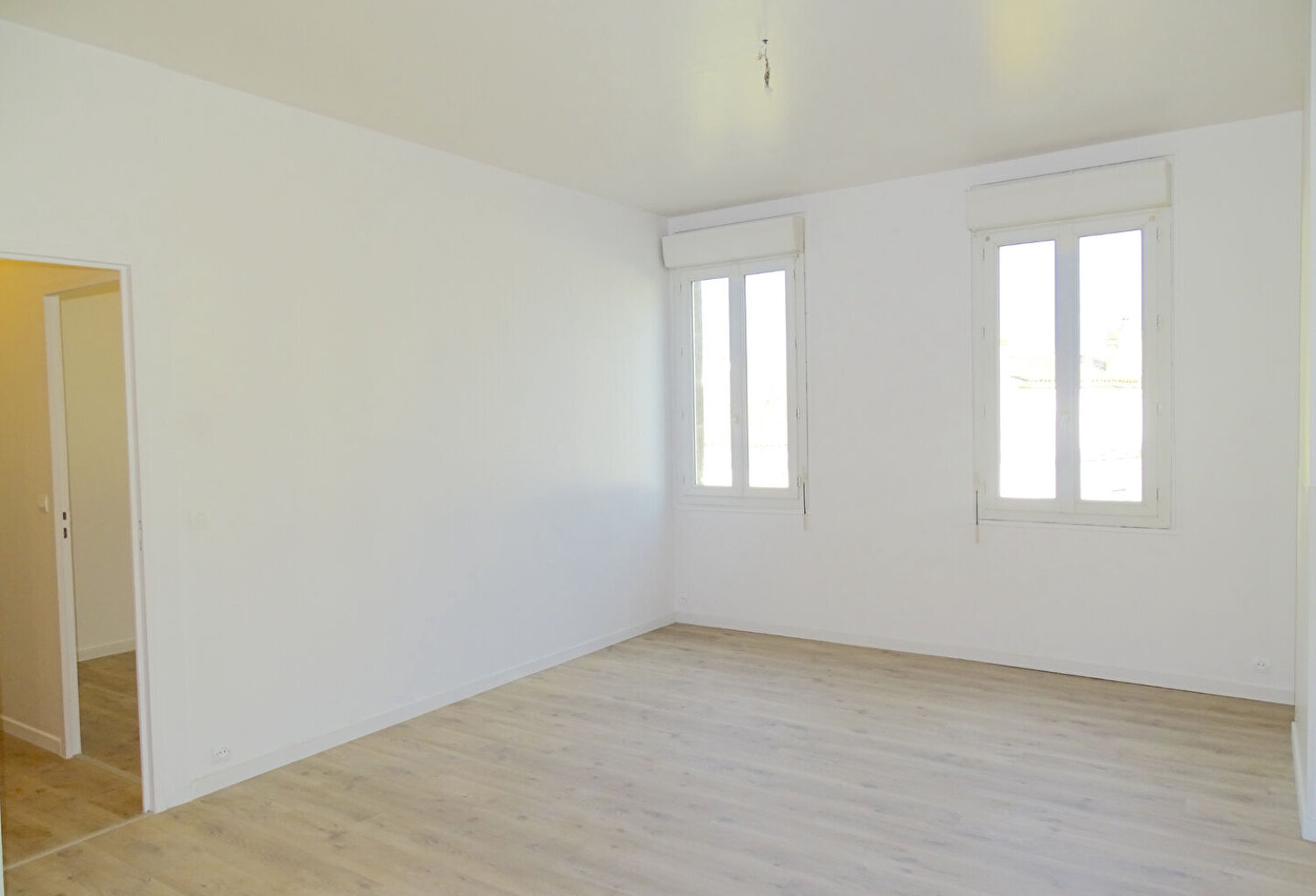 A VENDRE APPARTEMENT DE TYPE 3 LOUE - SECTEUR BORDEAUX VICTOIRE / CAPUCINS — photo 1