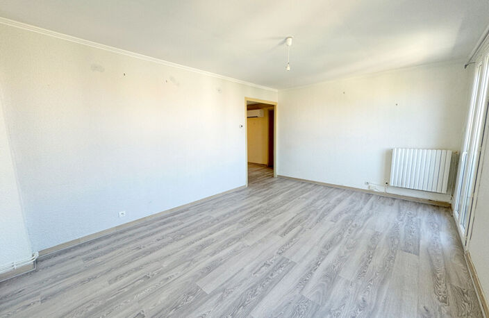 PERPIGNAN SUD : Appartement F4 de 76 m² avec GRAND GARAGE, PA... — photo 3