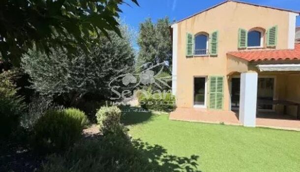 Villa / Maison 5 pièces  à vendre Roquebrune-sur-Argens 83520