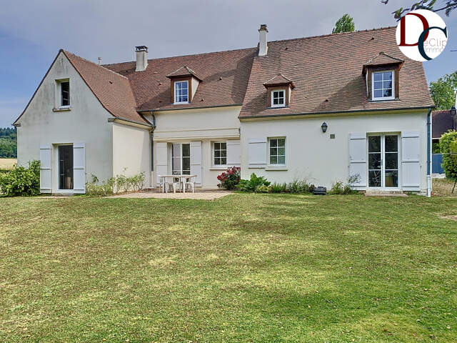Maison de construction traditionnelle — photo du bien