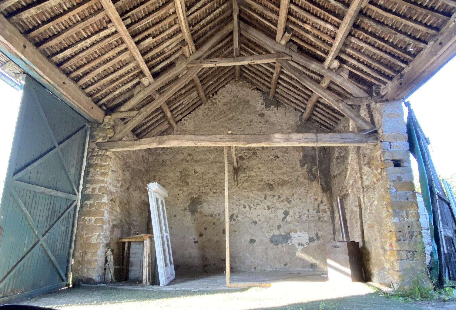 Grange — photo 1