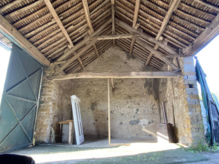 Grange — photo 1