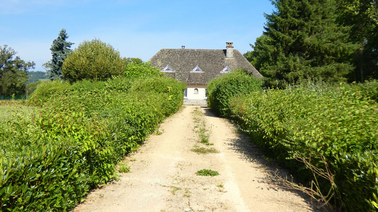 maison 5 pièces 165 m2 à vendre à Aurillac (15000)