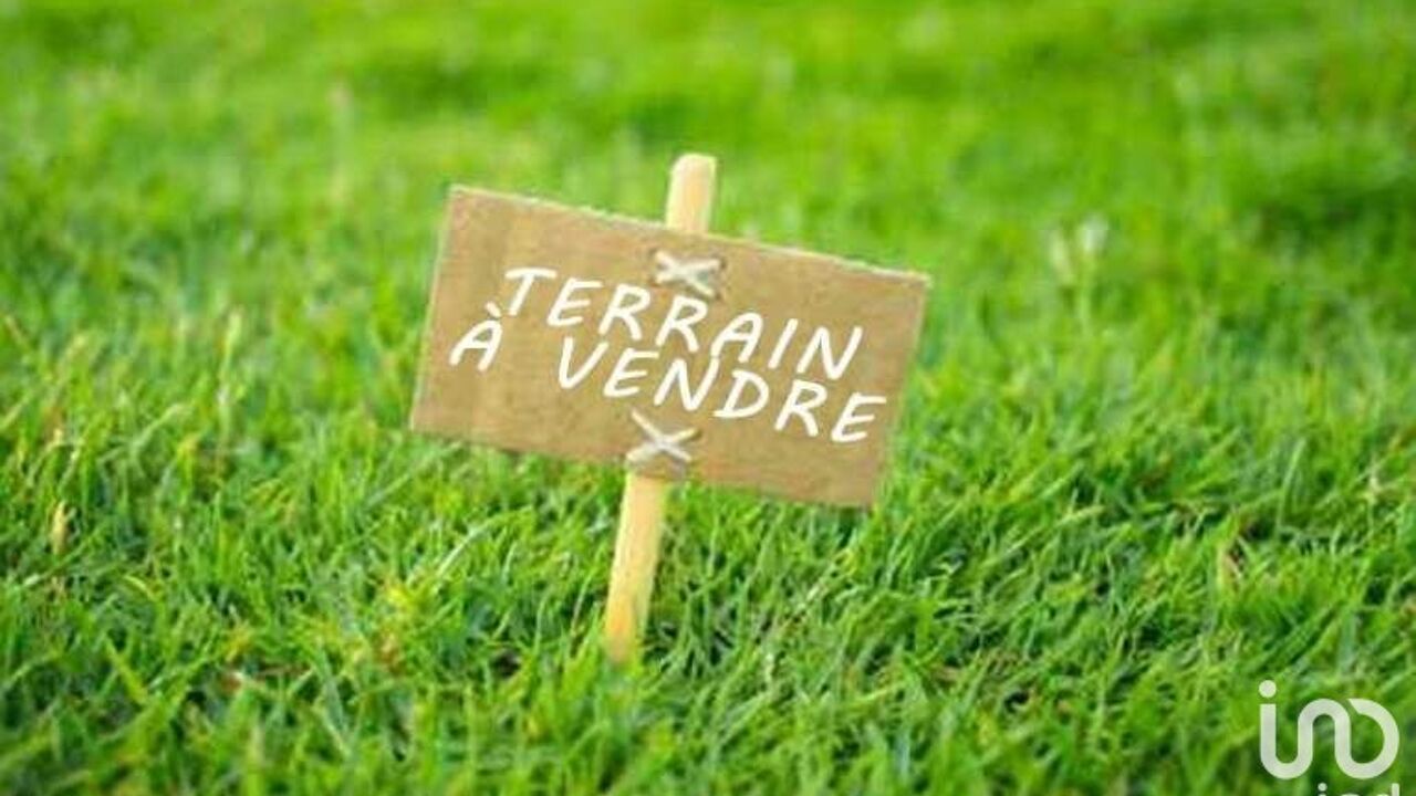 terrain  pièces 1050 m2 à vendre à Marcillac (33860)