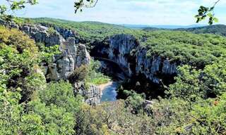 Appartement 4 Pièces 37 m² à vendre à Berrias-et-Casteljau (07460)