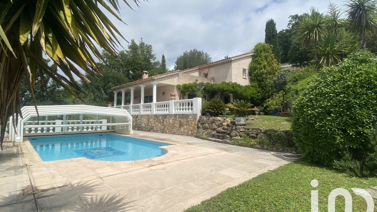 maison 8 pièces 175 m2 à vendre à Châteauneuf-Grasse (06740)