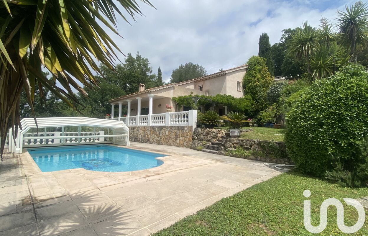 maison 8 pièces 175 m2 à vendre à Châteauneuf-Grasse (06740)