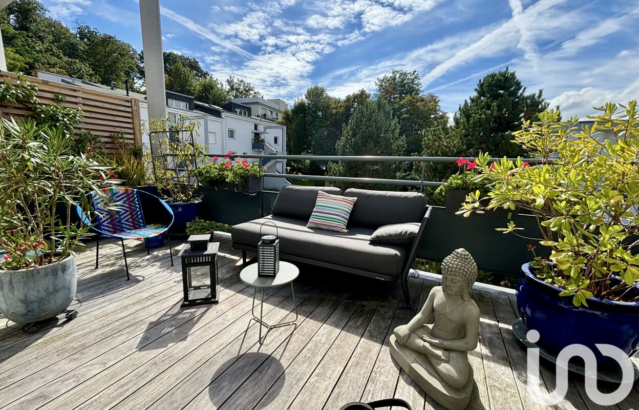 appartement 3 pièces 81 m2 à vendre à Sèvres (92310)