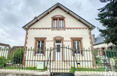 vente maison 147 000 € à proximité de La Selle-sur-le-Bied (45210)