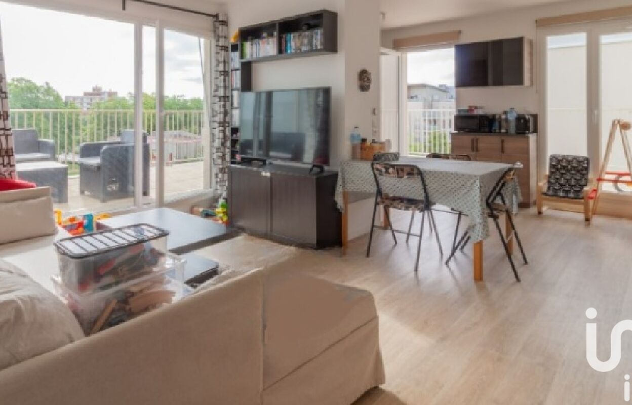 appartement 4 pièces 75 m2 à vendre à Trappes (78190)