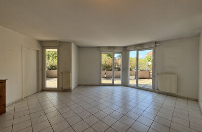 location appartement 1 250 € CC /mois à proximité de Saint-Georges-de-Commiers (38450)