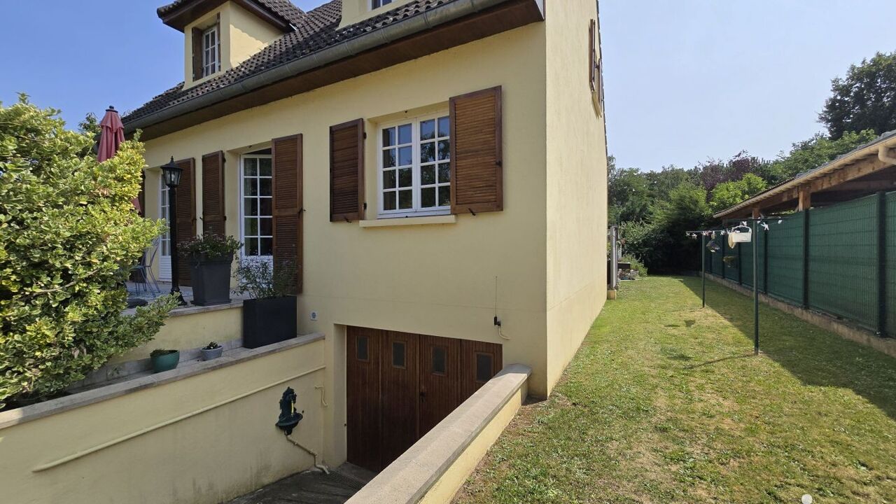 maison 6 pièces 109 m2 à vendre à Viarmes (95270)