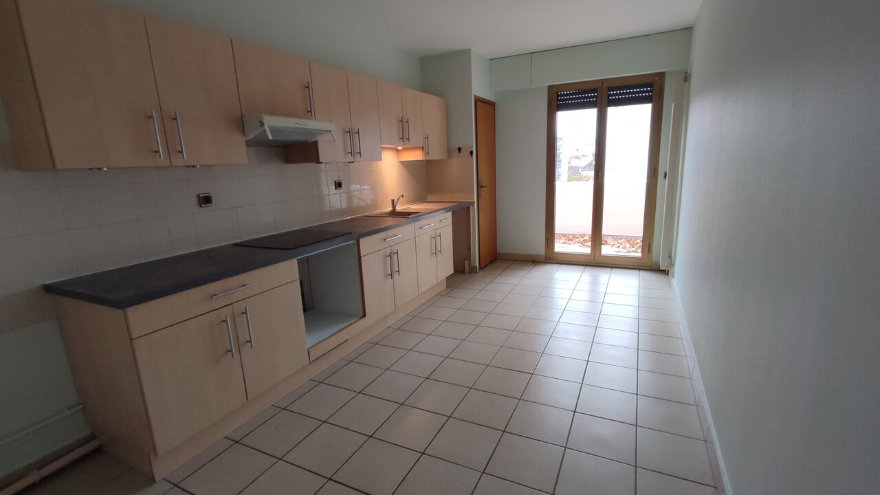 appartement 5 pièces 125 m2 à louer à Grenoble (38000)