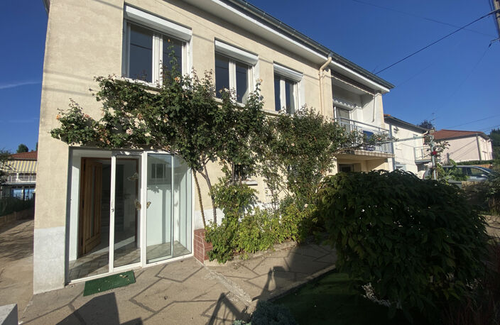 Le Coteau, maison de ville des années 70 sur 400m2 de terrai — photo 2