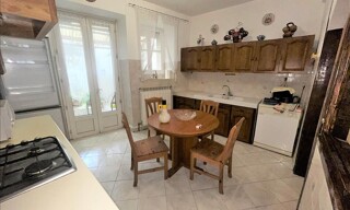 Maison 8 Pièces 204 m² à vendre à Eauze (32800)