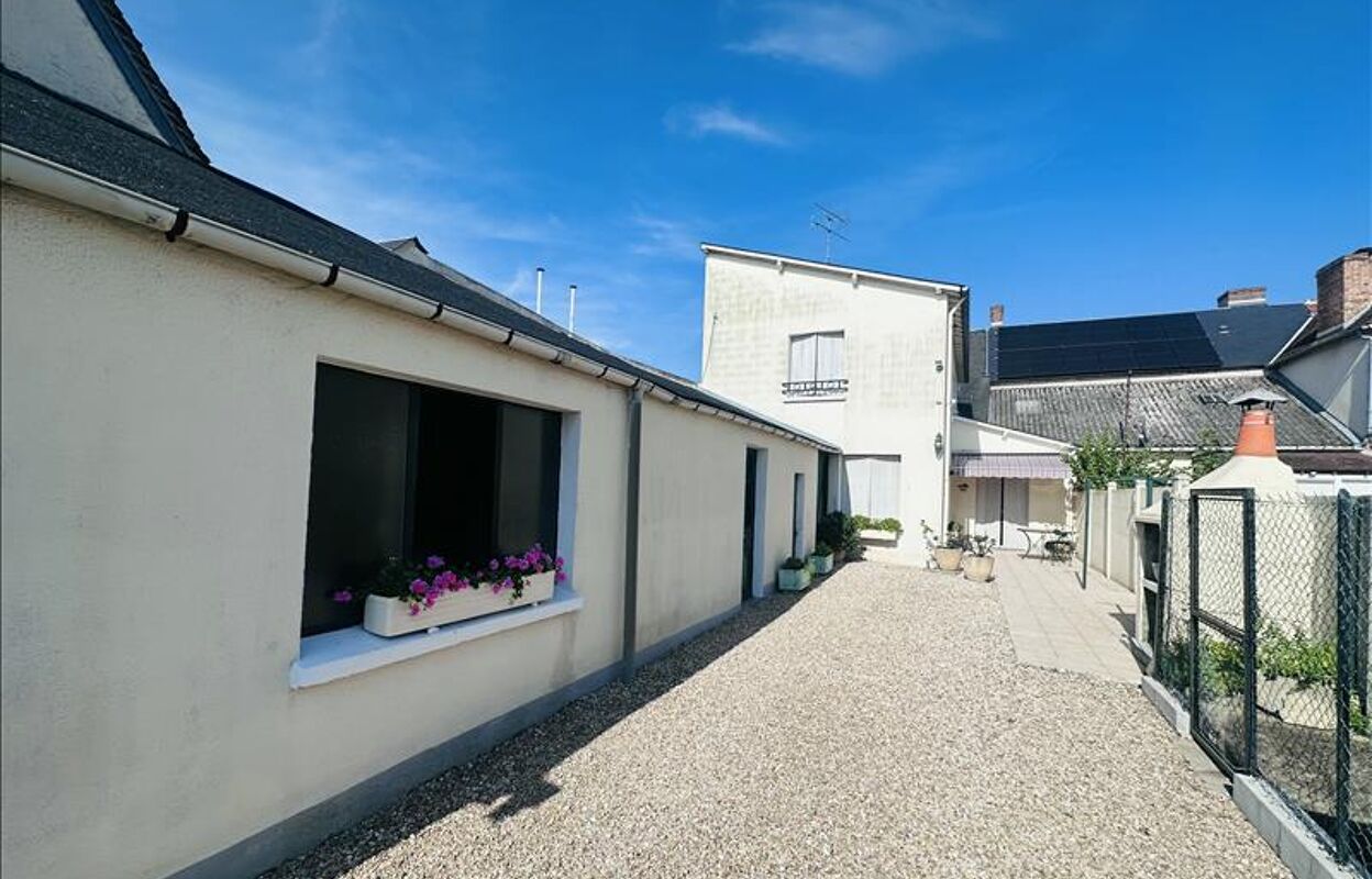 maison 7 pièces 181 m2 à vendre à Mur-de-Sologne (41230)