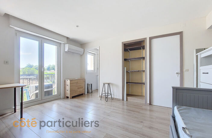 Appartement T1 bis de 25.81m2 + cave et parking collectif au — photo 2