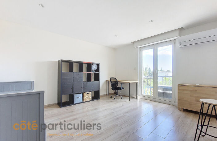 Appartement T1 bis de 25.81m2 + cave et parking collectif au — photo 3
