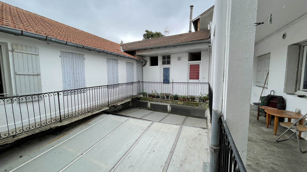 immeuble  pièces 200 m2 à vendre à Tarbes (65000)