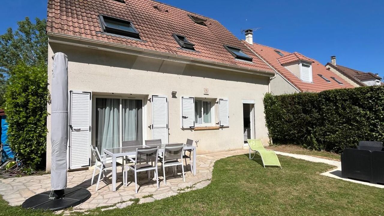 maison 6 pièces 130 m2 à vendre à Courdimanche (95800)