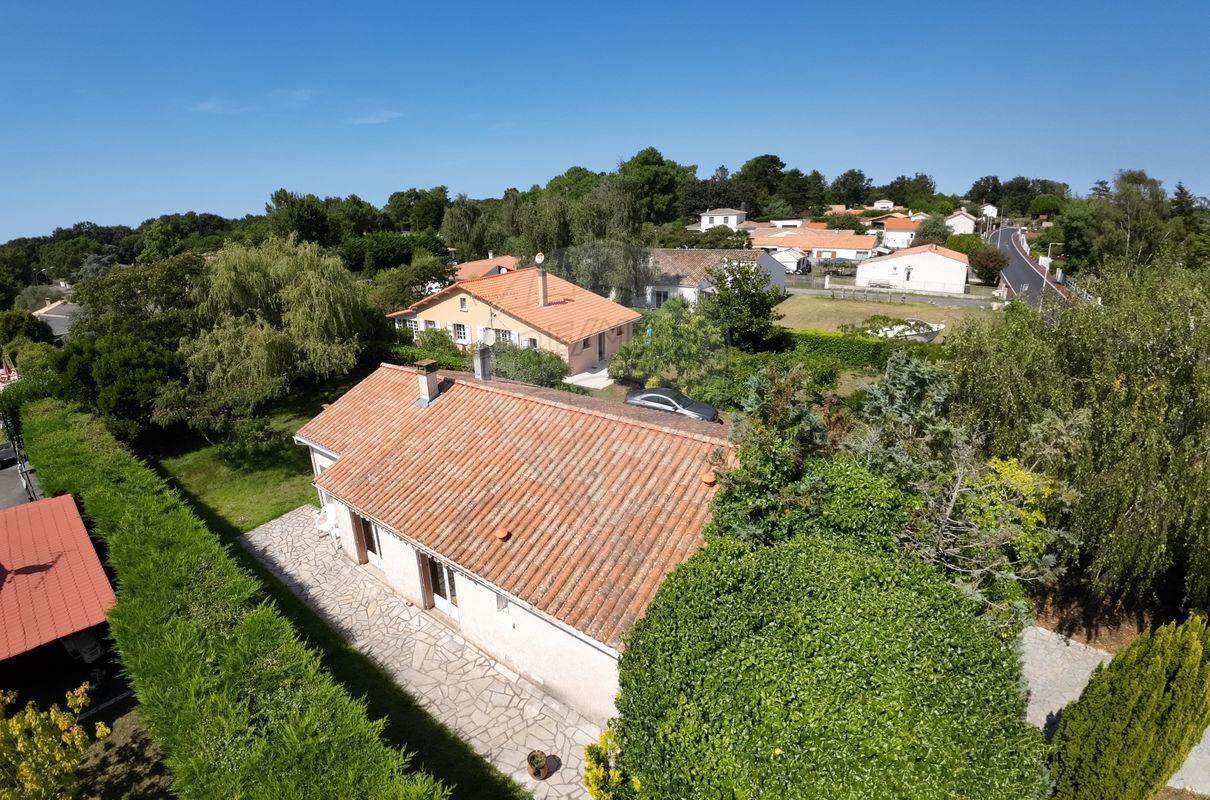 Villa / Maison 4 pièces  à vendre Mathes (Les) 17570