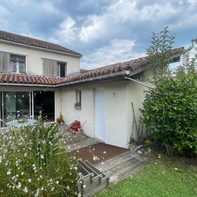 Maison 5 pièces 145 m²