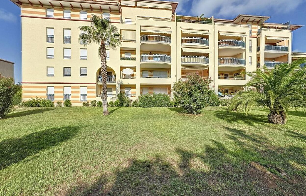 appartement 3 pièces 71 m2 à vendre à Fréjus (83600)