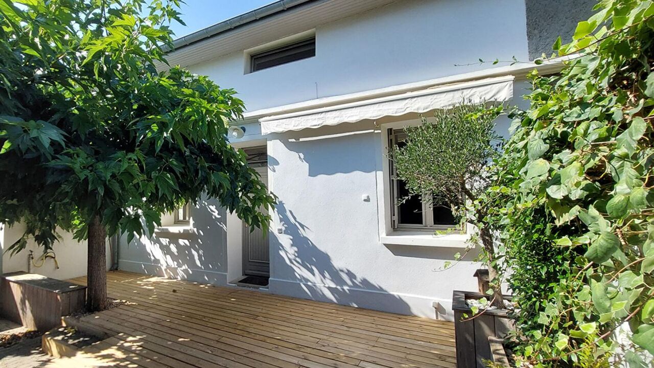 maison 6 pièces 163 m2 à vendre à Limonest (69760)