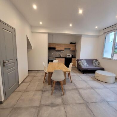 Maison 10 pièces 223 m²