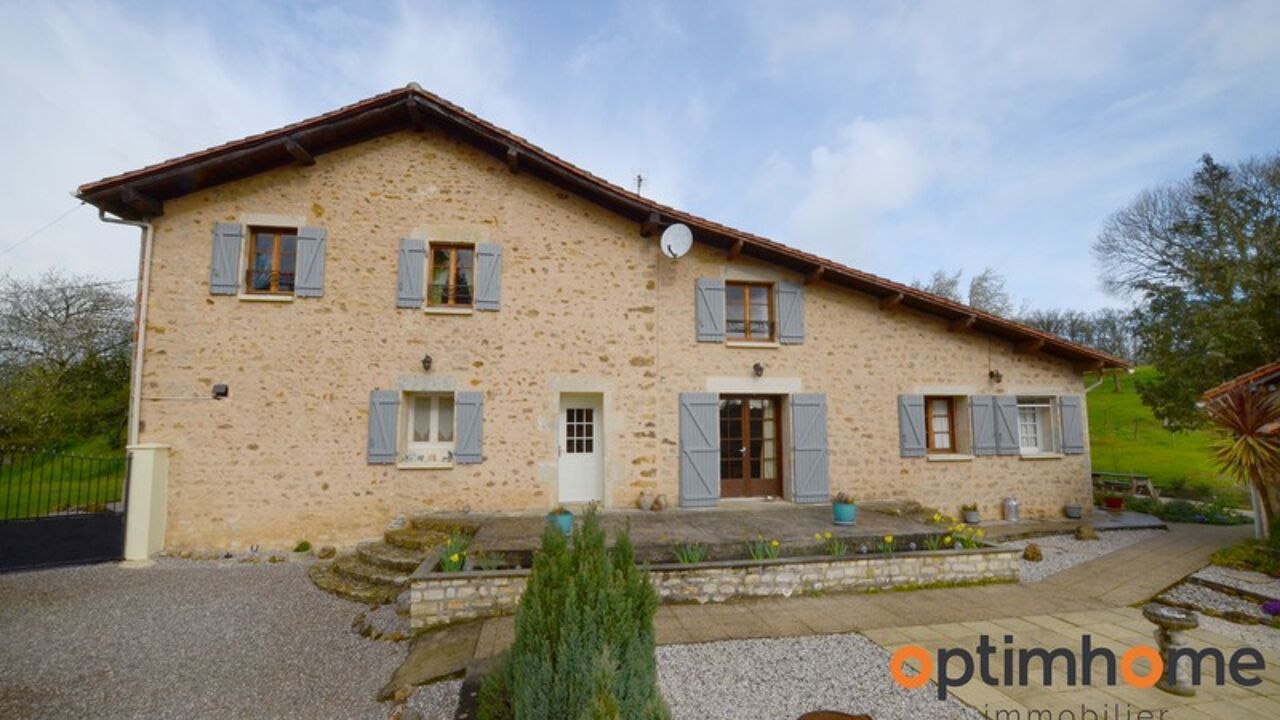 maison 5 pièces 145 m2 à vendre à Alloue (16490)