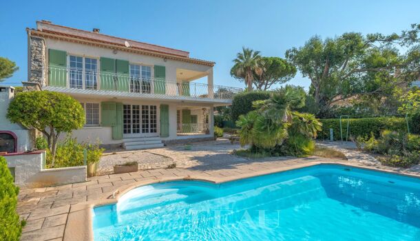 Villa / Maison 7 pièces  à vendre Six-Fours-les-Plages 83140