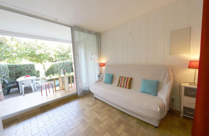 Appartement Palavas-Les-Flots studio cabine avec terrasse, jardinet et parking privé — photo 2