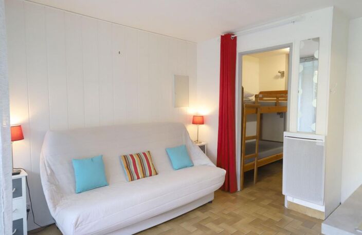 Appartement Palavas-Les-Flots studio cabine avec terrasse, jardinet et parking privé — photo 4